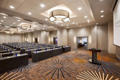 1_Wyndham-Grand-Chicago-1-MOD-700x460
